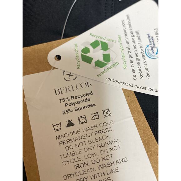 NEW Berlook Black Mid Rise Cinch Back Yoga Workout Athletic Leggings Pants Sz XS - Picture 3 of 4